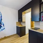 דירה Modern Air-conditioned By Renters