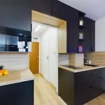 Modern Air-conditioned By Renters * ורשה