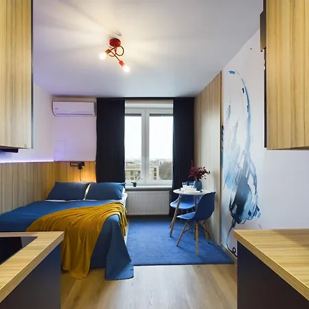 Modern Air-conditioned By Renters דירה